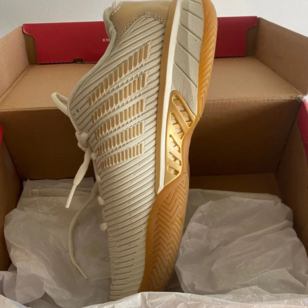 Hypercourt express 2 lucky in love❤️ K-Swiss - Picture 6 of 9